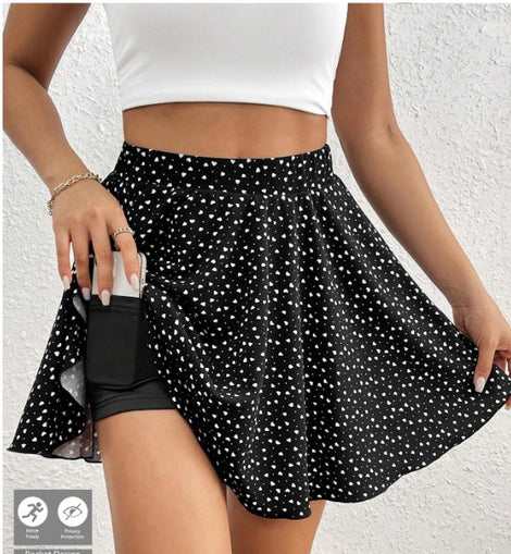 Falda short con diseño
