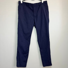 Pantalón de vestir azul Marino. H&M