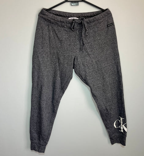 Buzo Gris Mujer. Calvin Klein